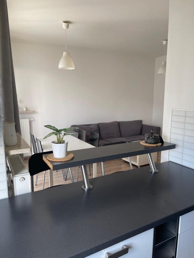 Apartament Obrzezna Airport Apartment Warsawa Bagian luar foto